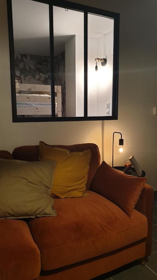 Le Loft De Genas - La Cabane 外观 照片